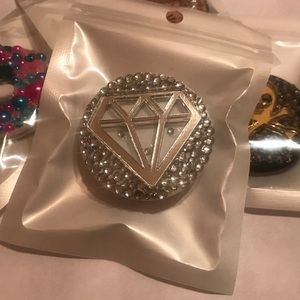 Diamond custom phone grip